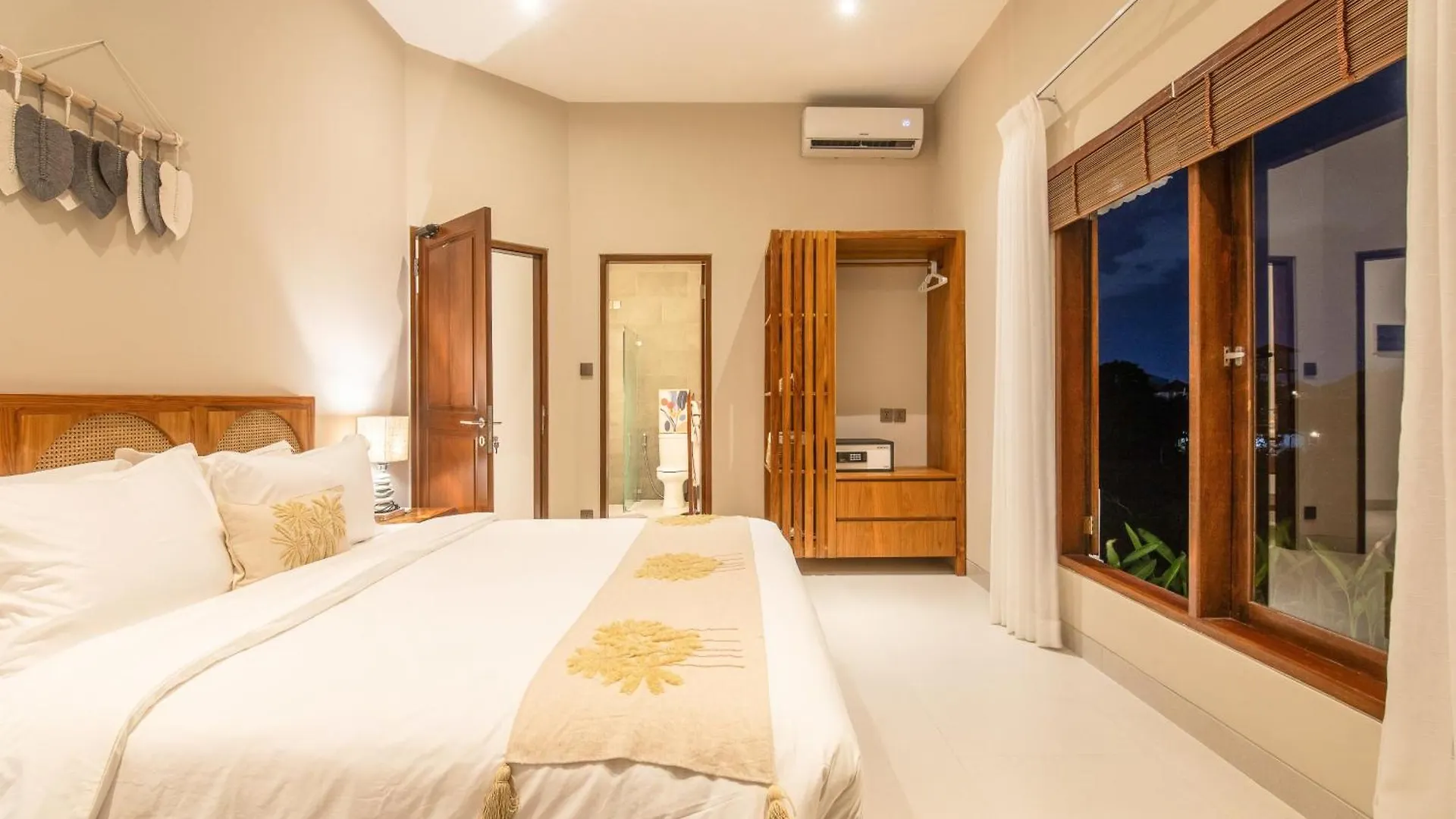 Amazing 4 Bd With Ricefield View Seminyak וילה