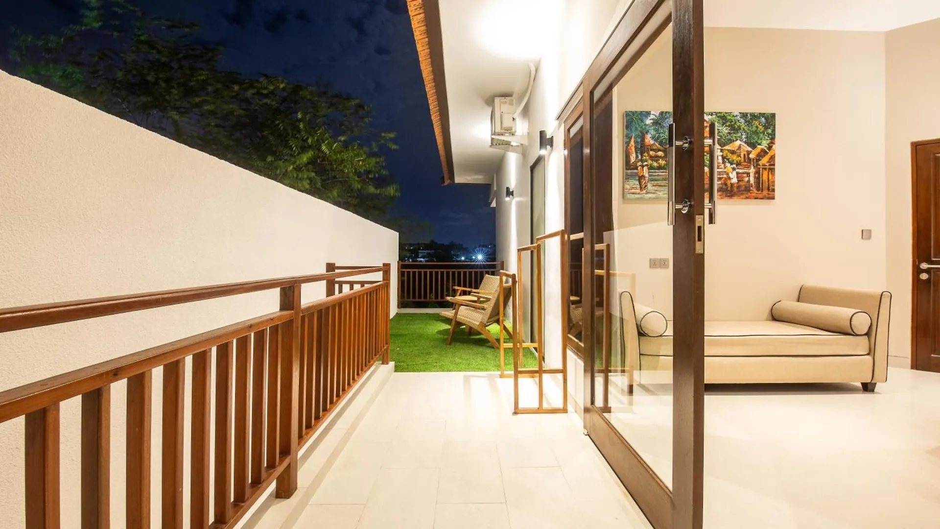 Amazing 4 Bd With Ricefield View Seminyak