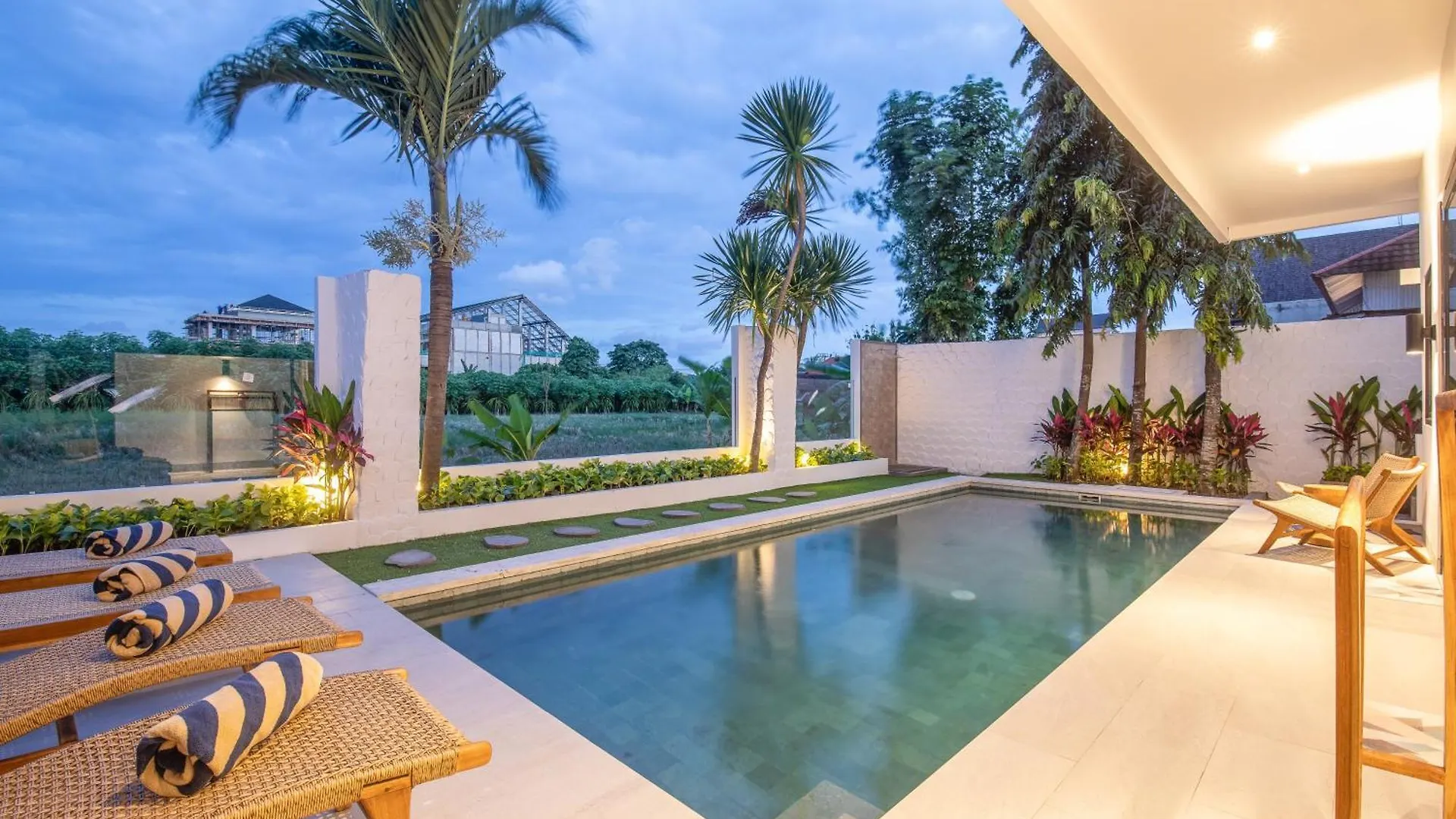וילה Amazing 4 Bd With Ricefield View Seminyak