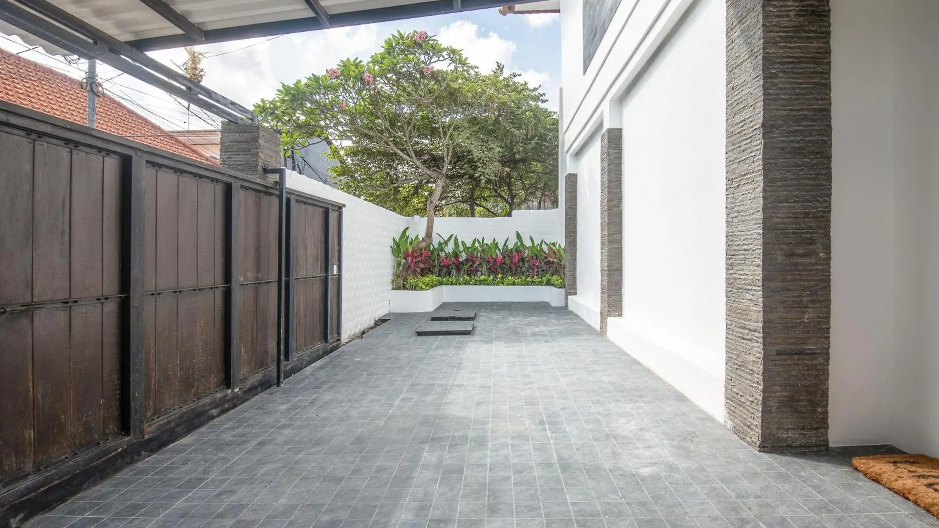 Amazing 4 Bd With Ricefield View Seminyak