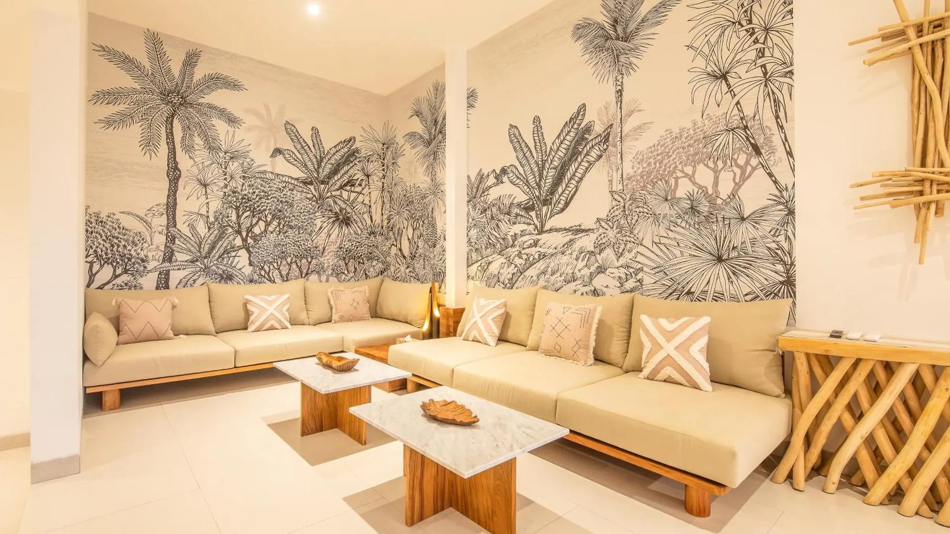 Amazing 4 Bd With Ricefield View Seminyak 0*, סמיניאק