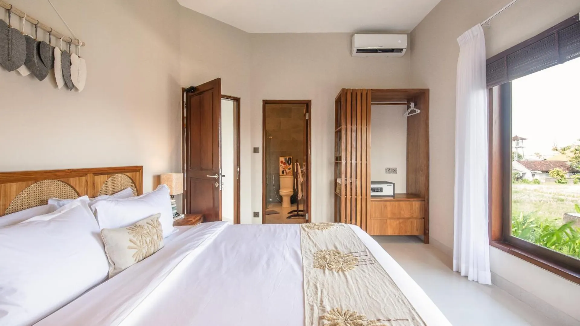 וילה Amazing 4 Bd With Ricefield View Seminyak אינדונזיה