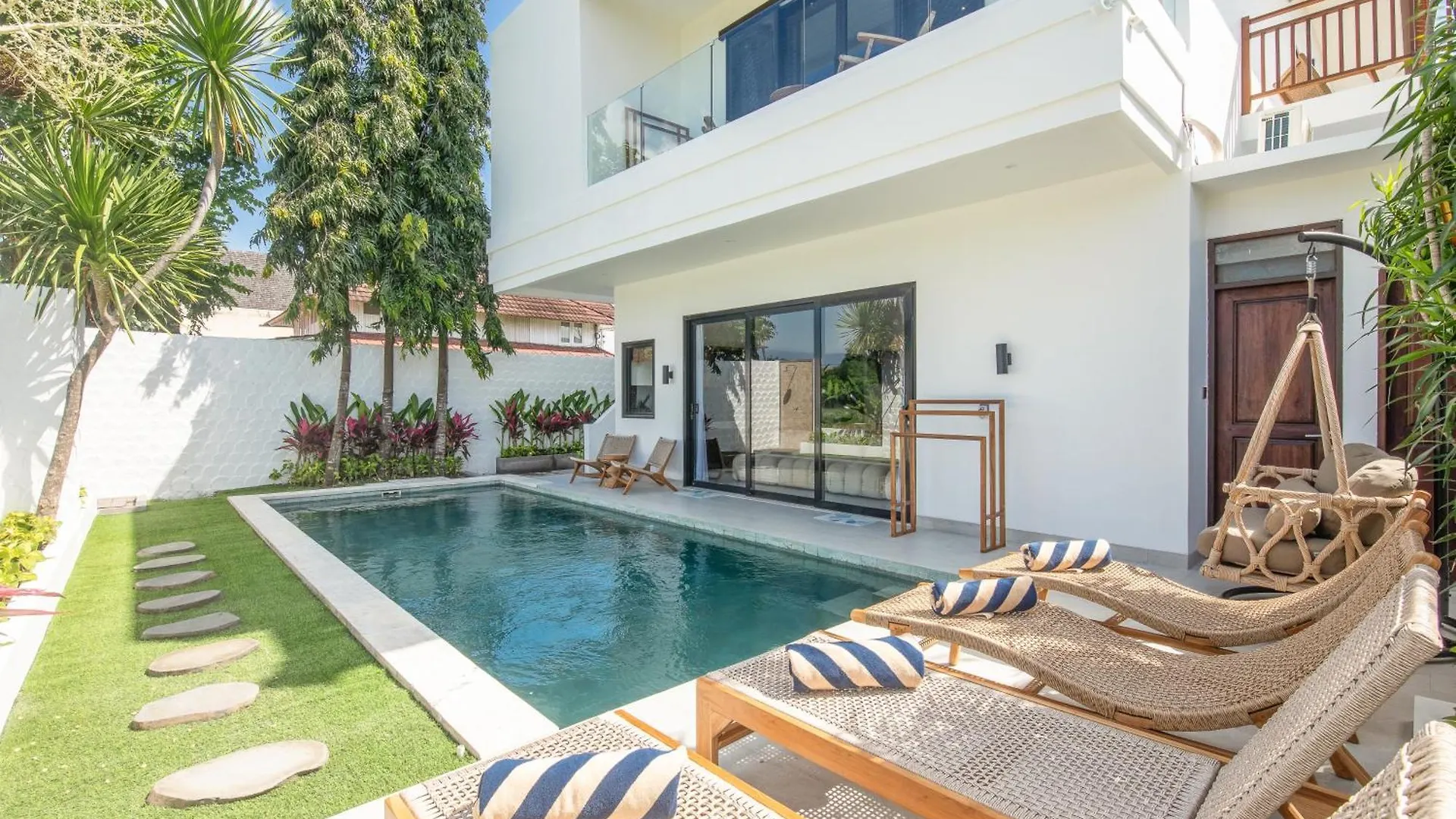 Amazing 4 Bd With Ricefield View Seminyak 0*, סמיניאק