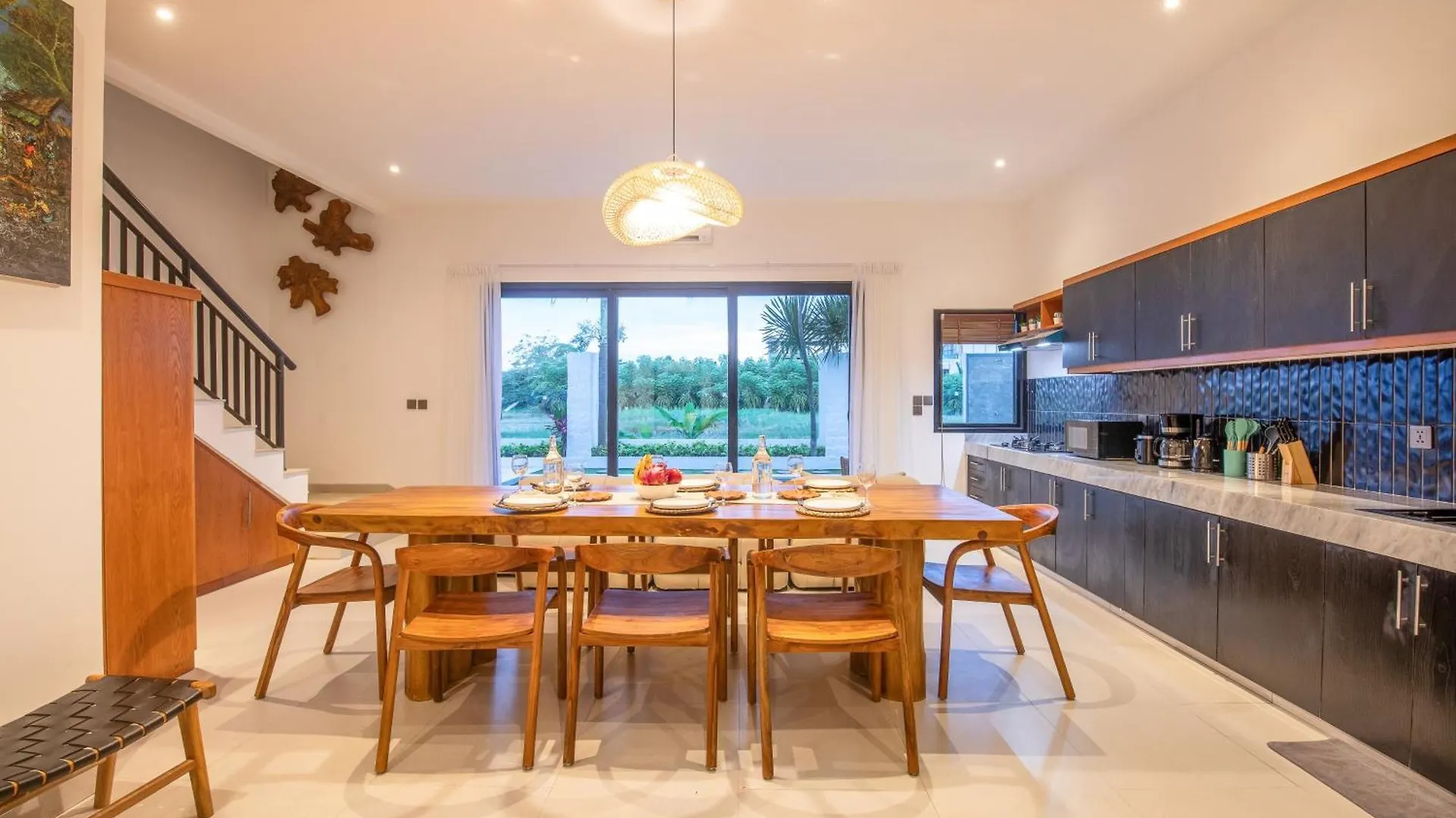 Amazing 4 Bd With Ricefield View Seminyak Vila
